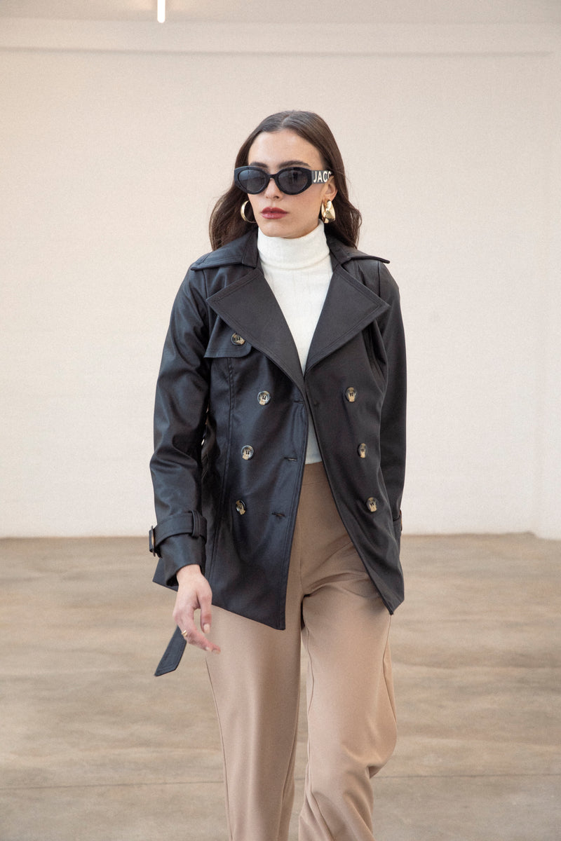 Trench Coat Cuerina Negro